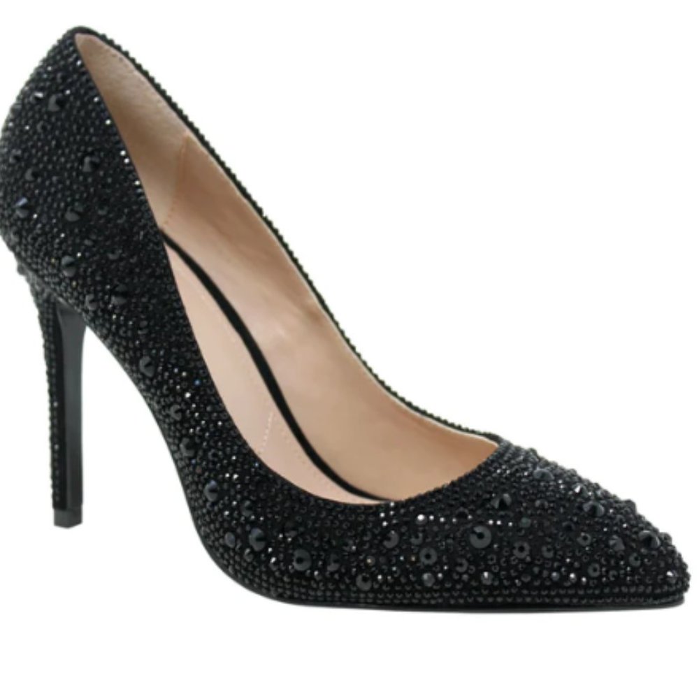 Charles by Charles David Pact Embellished Pump